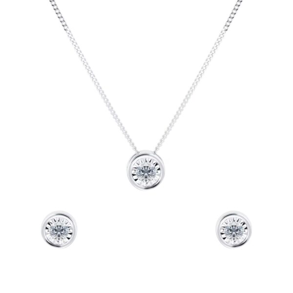 9ct White Gold 0.20cttw Diamond Illusion Jewellery Set